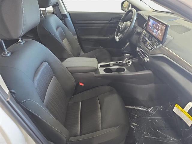 2026 Nissan Altima SV FWD