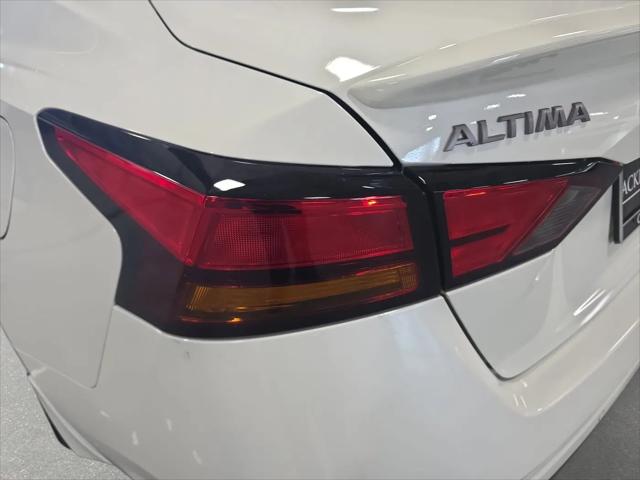 2026 Nissan Altima SV FWD