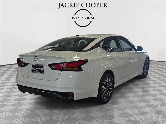 2026 Nissan Altima SV FWD