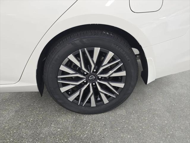 2026 Nissan Altima SV FWD