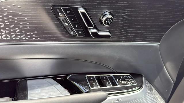 2026 Cadillac iQ V-Series Premium AWD