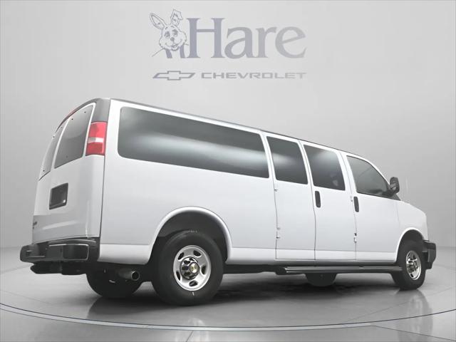2025 Chevrolet Express Passenger RWD 3500 Extended Wheelbase LT