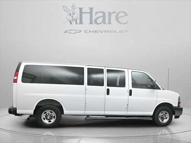 2025 Chevrolet Express Passenger RWD 3500 Extended Wheelbase LT