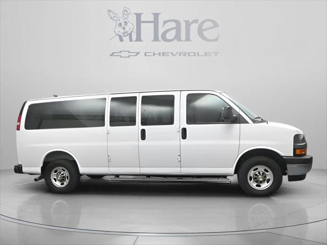 2025 Chevrolet Express Passenger RWD 3500 Extended Wheelbase LT