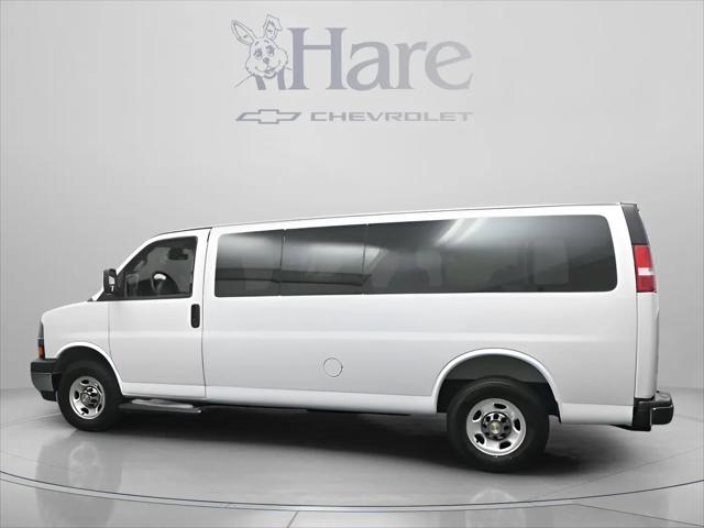2025 Chevrolet Express Passenger RWD 3500 Extended Wheelbase LT