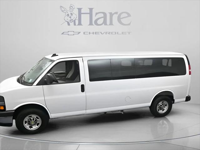 2025 Chevrolet Express Passenger RWD 3500 Extended Wheelbase LT