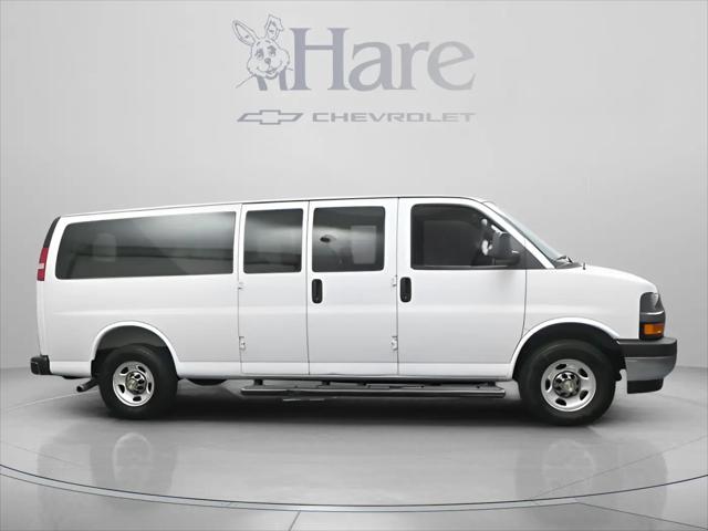 2025 Chevrolet Express Passenger RWD 3500 Extended Wheelbase LT