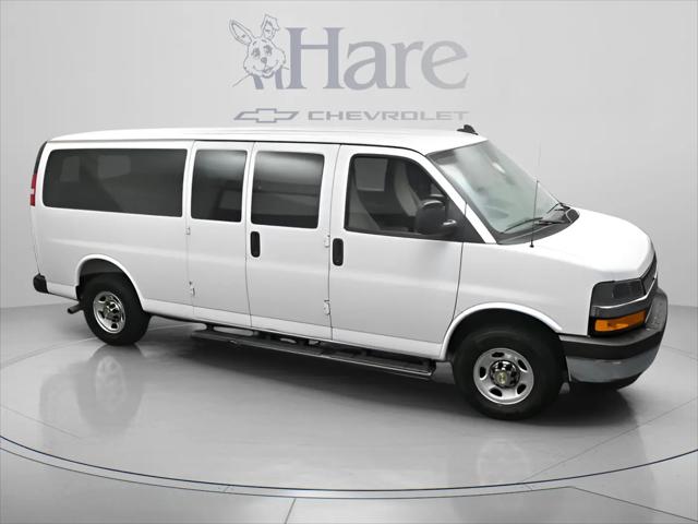 2025 Chevrolet Express Passenger RWD 3500 Extended Wheelbase LT