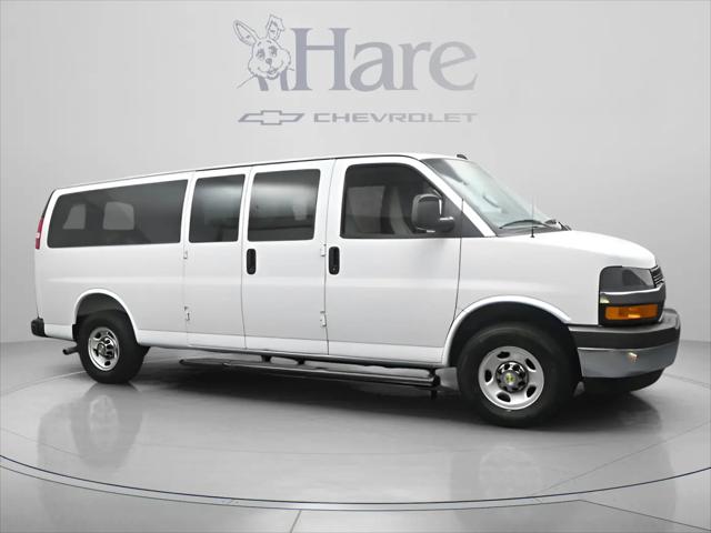 2025 Chevrolet Express Passenger RWD 3500 Extended Wheelbase LT