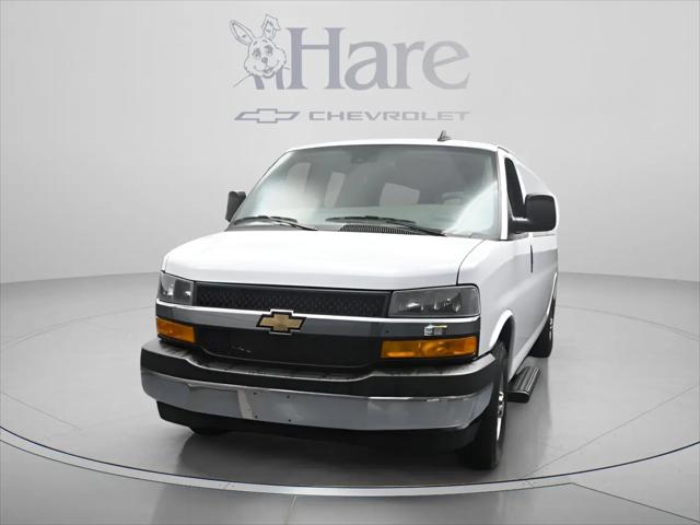 2025 Chevrolet Express Passenger RWD 3500 Extended Wheelbase LT