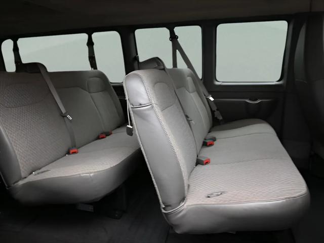 2025 Chevrolet Express Passenger RWD 3500 Extended Wheelbase LT
