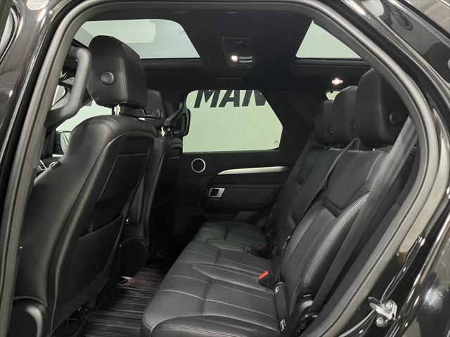 2020 Land Rover Discovery Landmark Edition