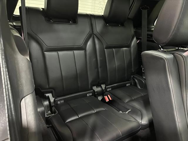 2020 Land Rover Discovery Landmark Edition