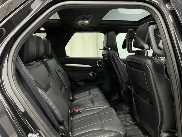 2020 Land Rover Discovery Landmark Edition
