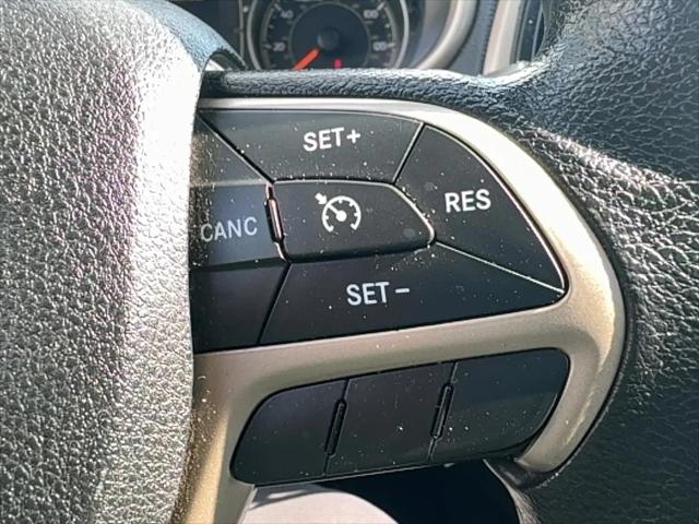 2015 Jeep Cherokee Sport