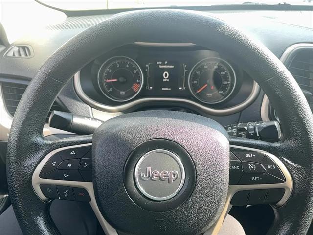 2015 Jeep Cherokee Sport