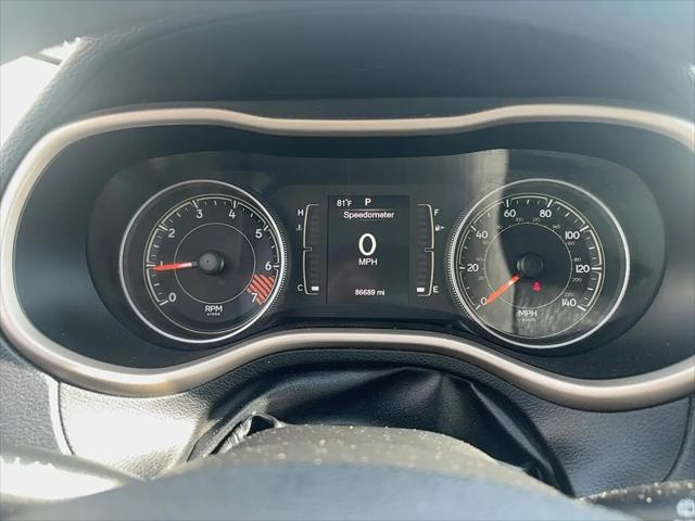 2015 Jeep Cherokee Sport