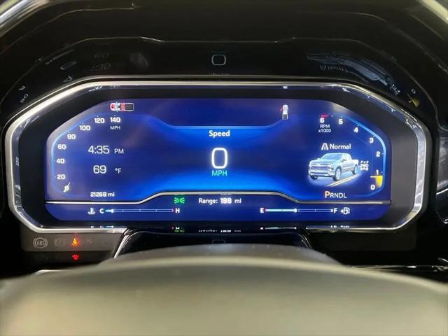 2025 Chevrolet Silverado 1500 4WD Double Cab Standard Bed LT with 2FT