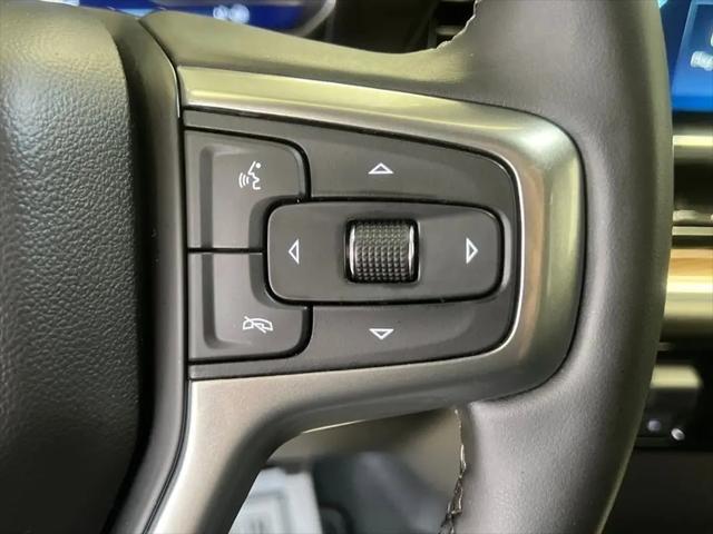 2025 Chevrolet Silverado 1500 4WD Double Cab Standard Bed LT with 2FT