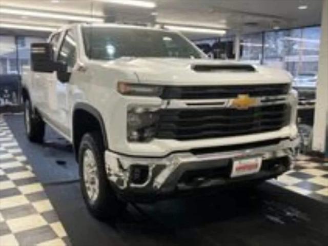 2024 Chevrolet Silverado 2500HD 4WD Crew Cab Standard Bed LT for sale in Attica, NY