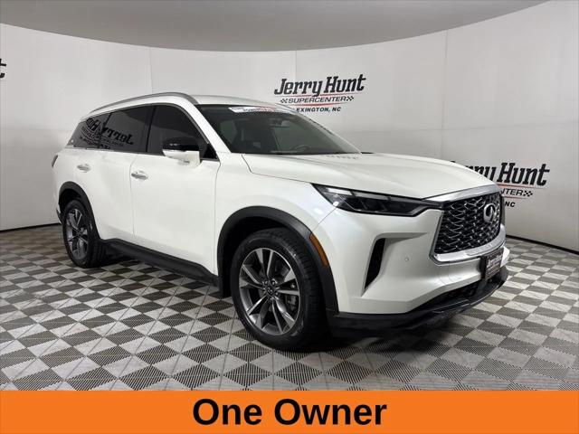 2023 INFINITI QX60 LUXE AWD
