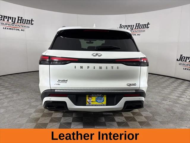 2023 INFINITI QX60 LUXE AWD