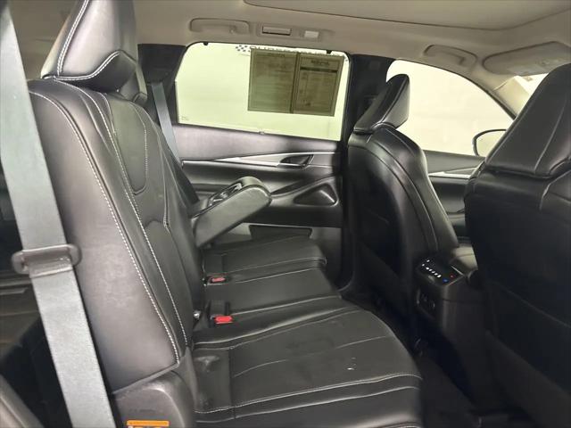 2023 INFINITI QX60 LUXE AWD