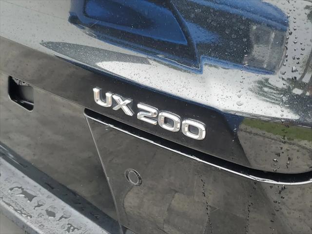 2021 Lexus UX 200 UX 200