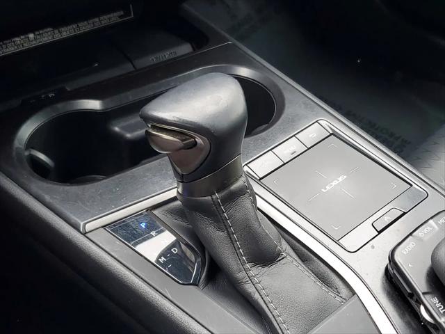 2021 Lexus UX 200 UX 200