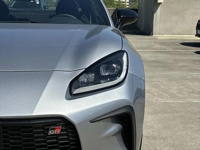 2025 Toyota GR86 Base