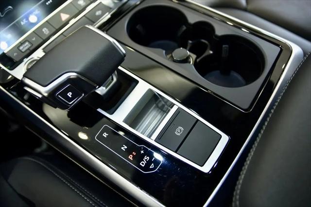 2025 Audi Q7 Premium Plus 55 TFSI quattro Tiptronic
