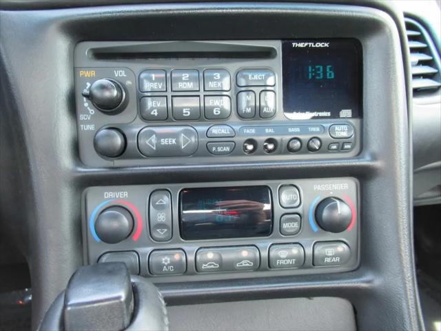 1998 Chevrolet Corvette Base