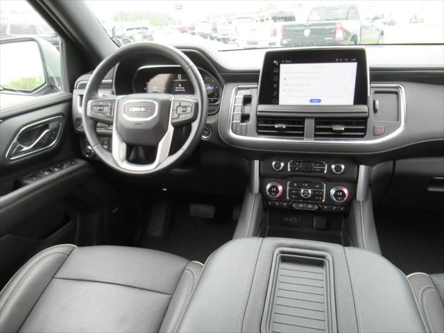 2024 GMC Yukon XL 4WD SLT