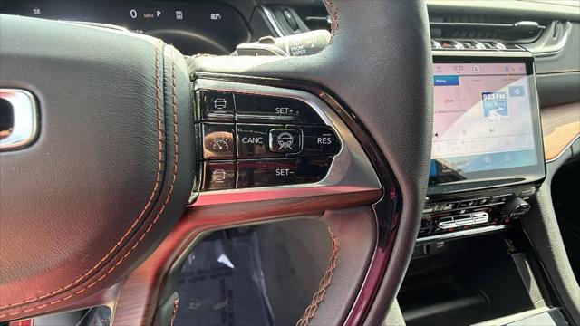 2025 Jeep Grand Cherokee L Summit 4x4
