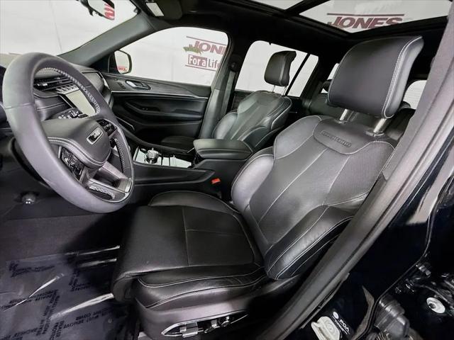2023 Jeep Grand Cherokee Overland 4x4
