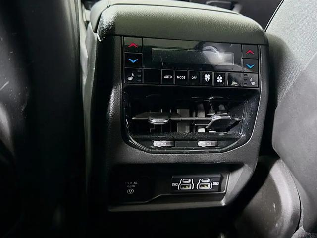 2023 Jeep Grand Cherokee Overland 4x4