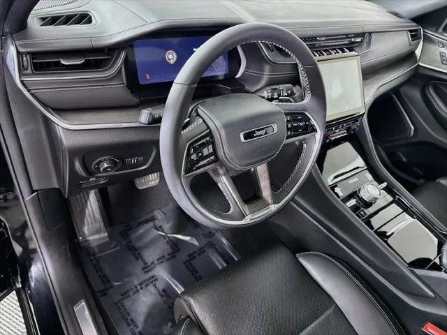 2023 Jeep Grand Cherokee Overland 4x4