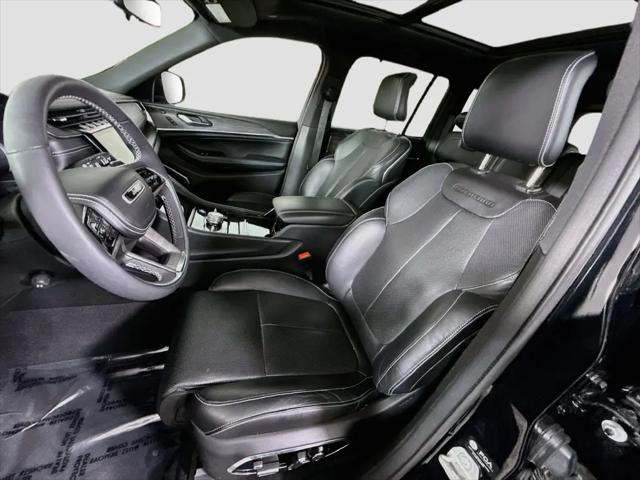 2023 Jeep Grand Cherokee Overland 4x4