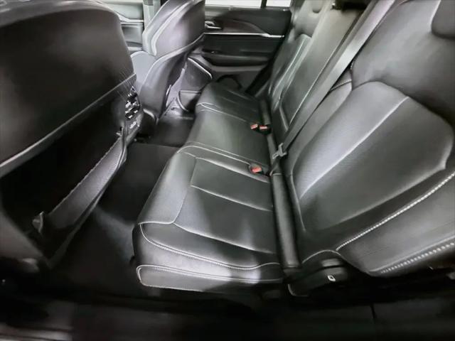 2023 Jeep Grand Cherokee Overland 4x4