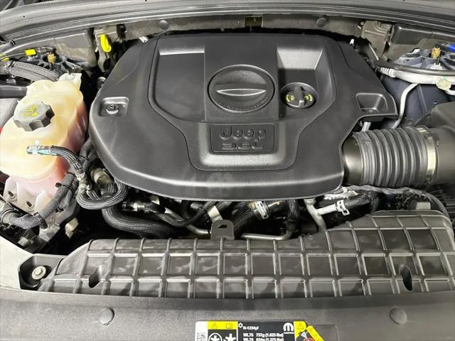 2023 Jeep Grand Cherokee Overland 4x4