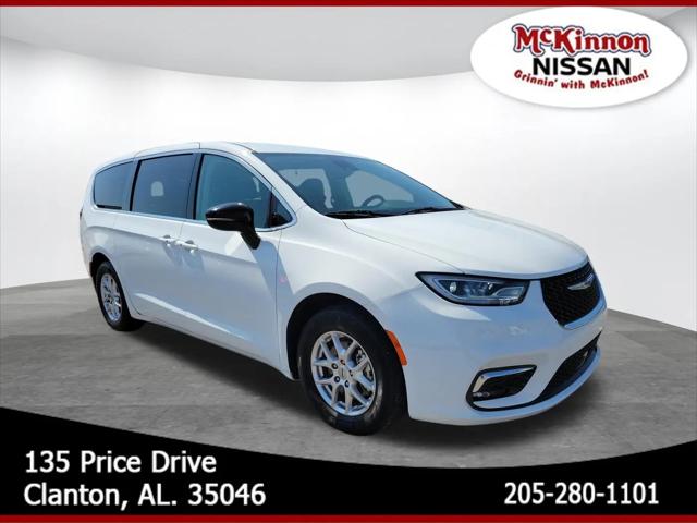 2024 Chrysler Pacifica Touring L for sale in Clanton, AL