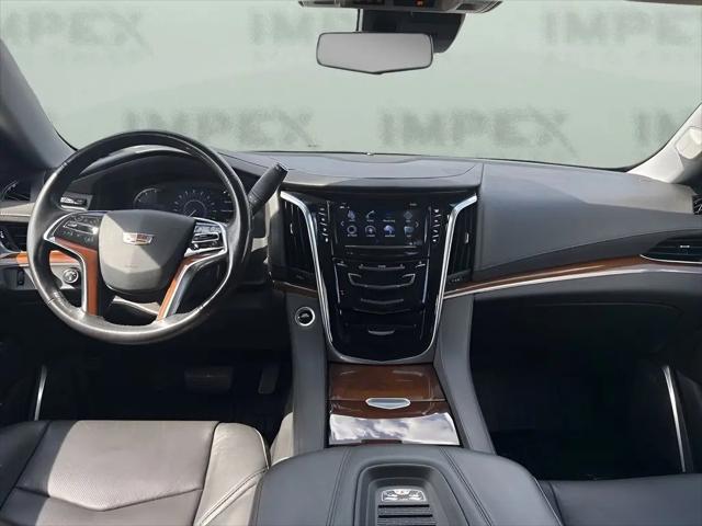 2020 Cadillac Escalade 4WD Luxury