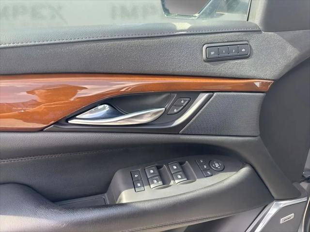 2020 Cadillac Escalade 4WD Luxury