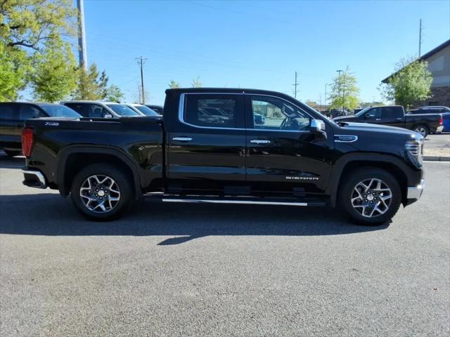 2022 GMC Sierra 1500 4WD Crew Cab Short Box SLT