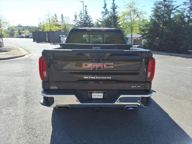 2022 GMC Sierra 1500 4WD Crew Cab Short Box SLT