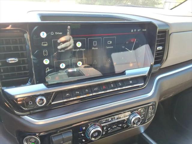 2022 GMC Sierra 1500 4WD Crew Cab Short Box SLT