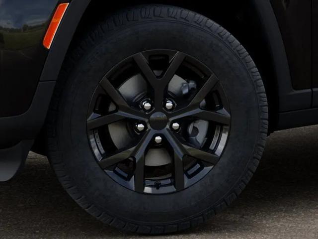 2026 Jeep Grand Cherokee Altitude 4x2