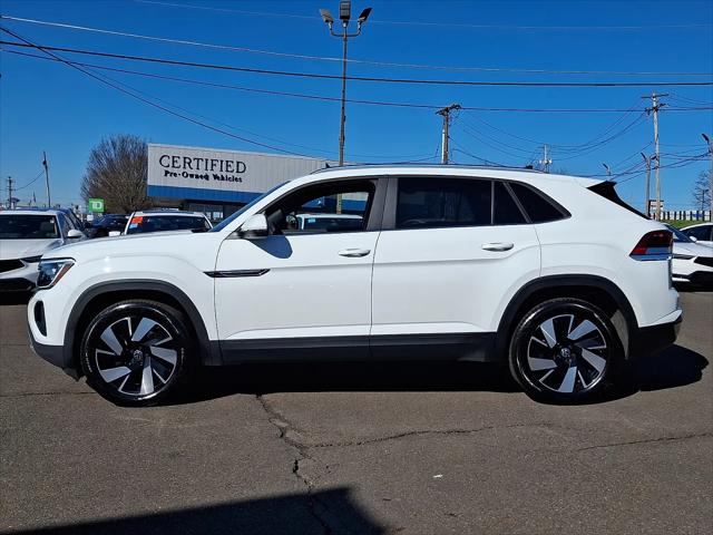 2025 Volkswagen Atlas Cross Sport 2.0T SE w/Technology