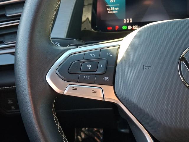 2025 Volkswagen Atlas Cross Sport 2.0T SE w/Technology