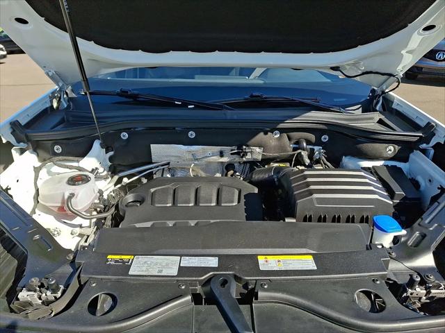 2025 Volkswagen Atlas Cross Sport 2.0T SE w/Technology